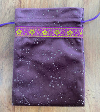 Load image into Gallery viewer, Stars Alignment Velvet Tarot Card Bag
