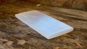 Selenite Charging Plate